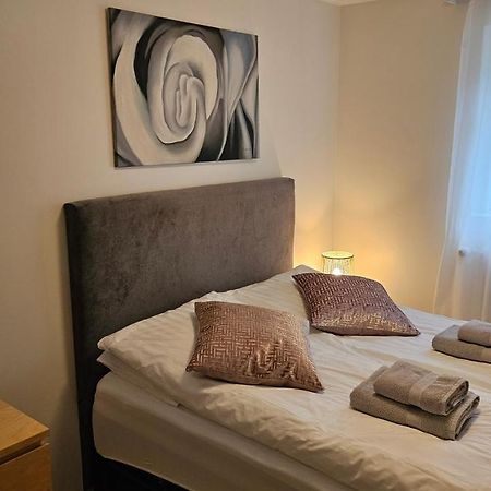 B&B Rooms Husavik 3 Eksteriør bilde
