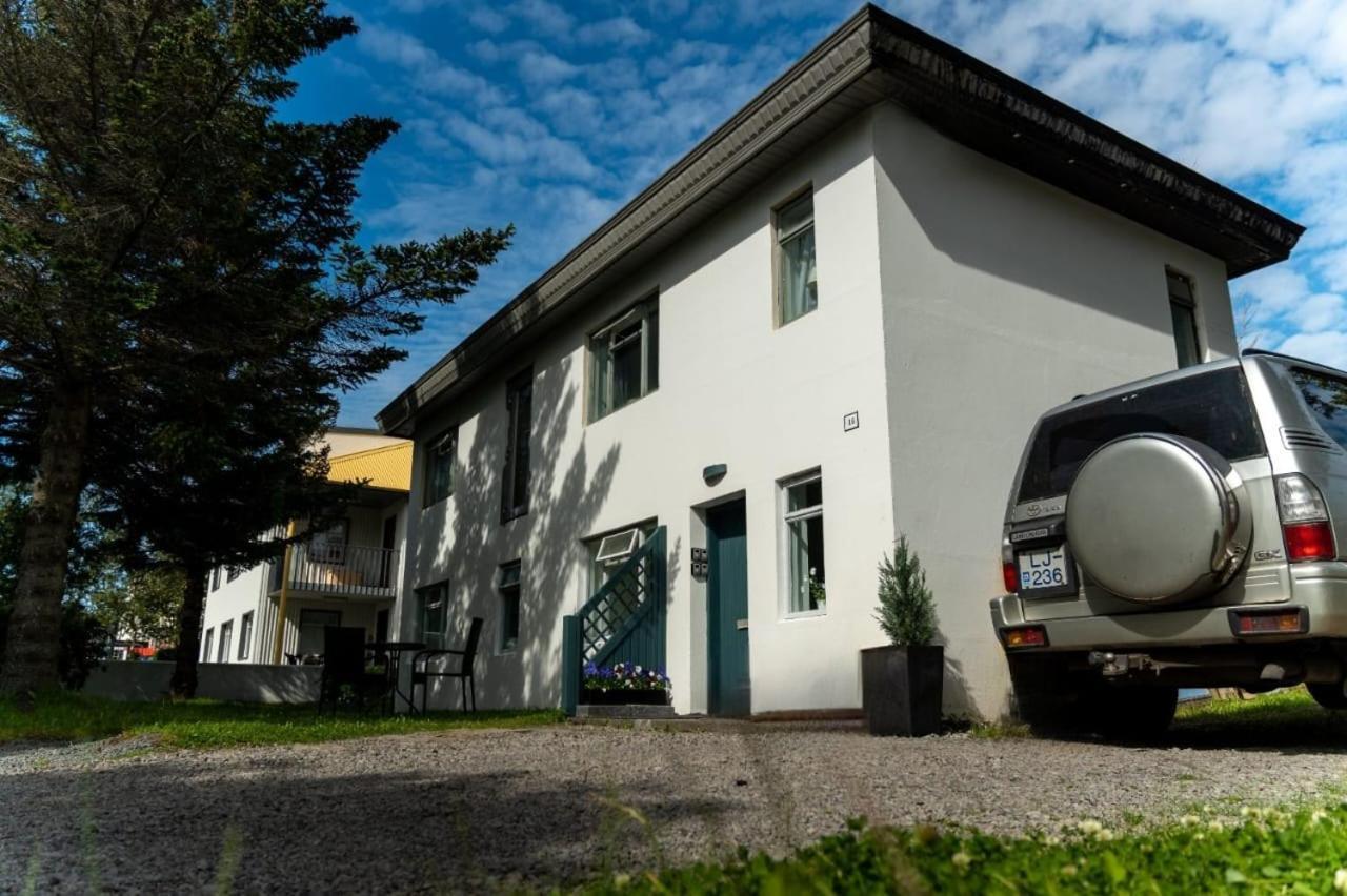 B&B Rooms Husavik 3 Eksteriør bilde