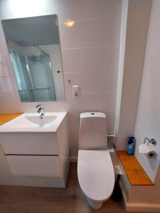 B&B Rooms Husavik 3 Eksteriør bilde